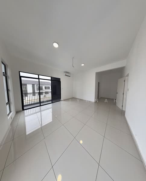 Rumah Berkembar untuk Dijual di Dengkil (Selangor) - Nur Diyanah - PropertyGuru.com.my
