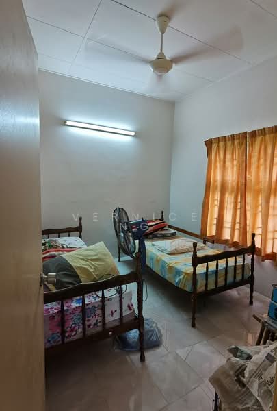 Bungalow for Sale in Pantai Sepang Putra (Sepang) - Vernice Ng - Bedroom - PropertyGuru.com.my