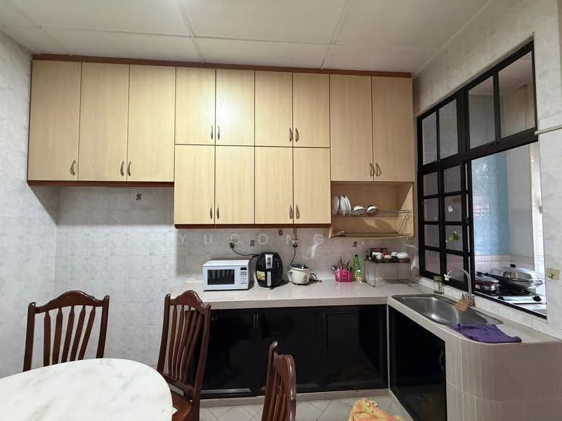 1-storey Terraced House for Sale in Taman Molek (Johor Bahru) - Yucong . - Kitchen - PropertyGuru.com.my
