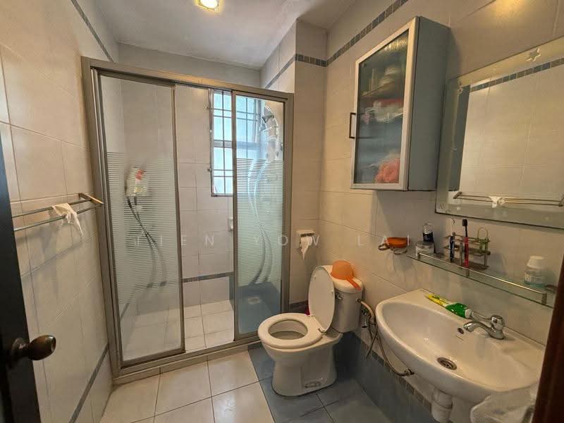 Rumah Teres 2-Tingkat untuk Dijual di Kemuning Utama (Shah Alam) - Tien Yow Lai - Bathroom - PropertyGuru.com.my