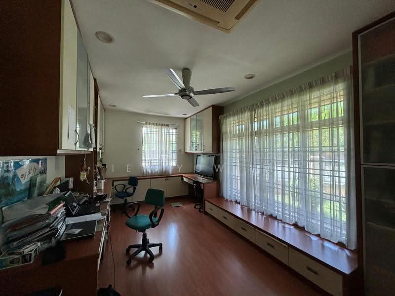 Rumah Teres 2-Tingkat untuk Dijual di Kemuning Utama (Shah Alam) - Tien Yow Lai - Study - PropertyGuru.com.my