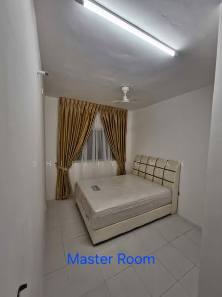Condominium for Rent at Residensi Sateria - Shirley Chan - Master Bedroom - PropertyGuru.com.my