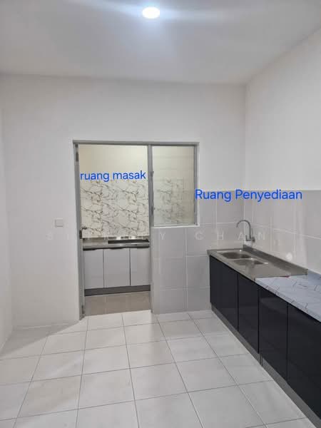Condominium for Rent at Residensi Sateria - Shirley Chan - Kitchen - PropertyGuru.com.my