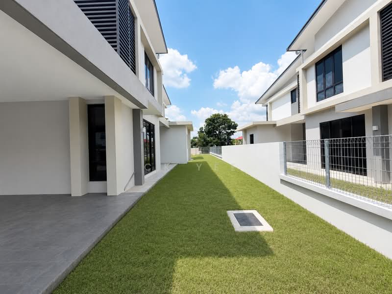 Semi-Detached House for Sale in Bandar Kinrara Seksyen 8 (Bandar Kinrara) - CK Yee - Exterior - PropertyGuru.com.my