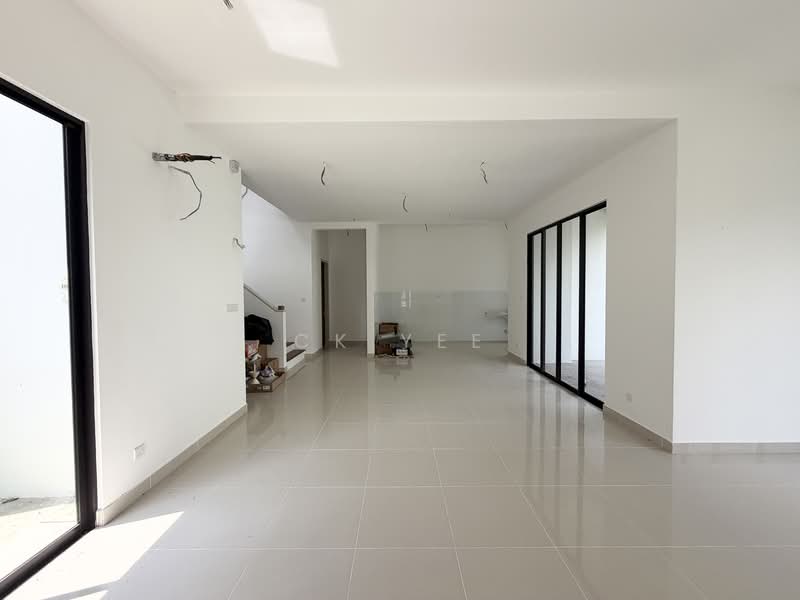 Semi-Detached House for Sale in Bandar Kinrara Seksyen 8 (Bandar Kinrara) - CK Yee - Interior - PropertyGuru.com.my