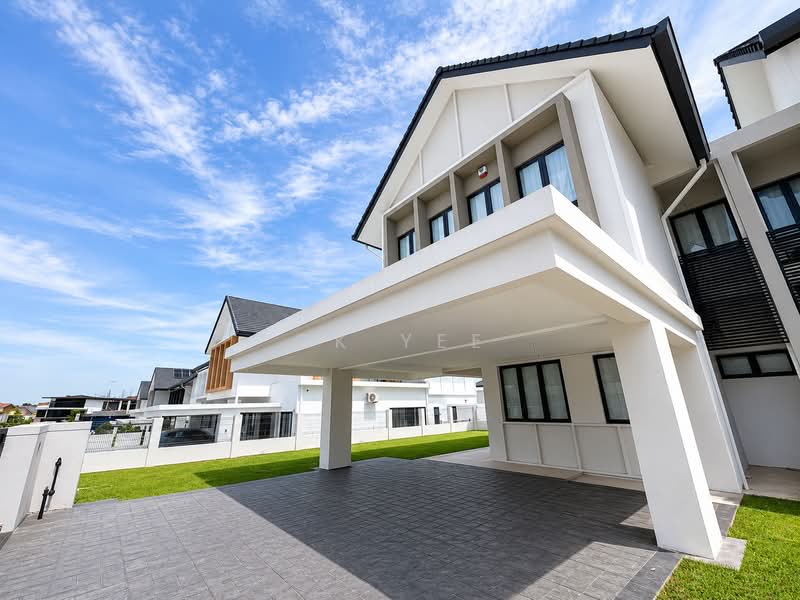Semi-Detached House for Sale in Bandar Kinrara Seksyen 8 (Bandar Kinrara) - CK Yee - Exterior - PropertyGuru.com.my