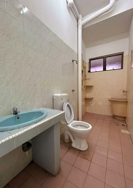 Semi-Detached House for Sale in Taman Sinfar (Ipoh) - Cherie Chong - PropertyGuru.com.my