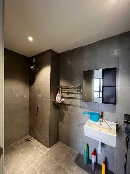 Kondominium untuk Disewa di Residensi Alamanda - Zainul Rashid - Bathroom - PropertyGuru.com.my