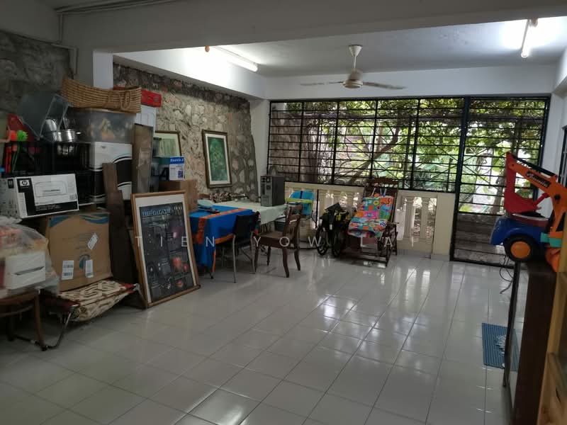 Bungalow for Sale in Seksyen 17 (Petaling Jaya) - Tien Yow Lai - Living Room - PropertyGuru.com.my