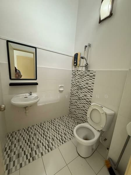 2-storey Terraced House for Rent in Setia Eco Gardens (Gelang Patah) - Shirley Pang - Bathroom - PropertyGuru.com.my