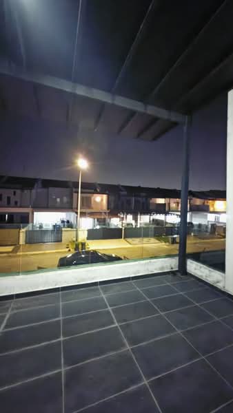 Rumah Teres 2 Tingkat untuk Dijual di Setia Tropika (Johor Bahru) - Dennis Peh - Exterior - PropertyGuru.com.my