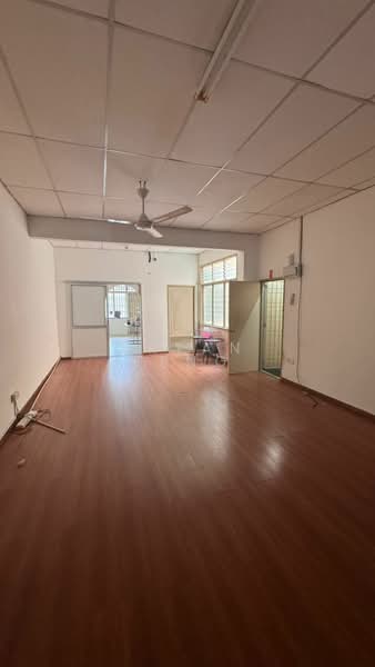 Kedai untuk Disewa di Sungai Tiram (Bayan Lepas) - Bryan Teng - Living Room - PropertyGuru.com.my