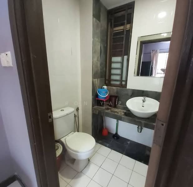 Service Residence for Rent at Ritze Perdana 1 - Ron Yap - Bathroom - PropertyGuru.com.my