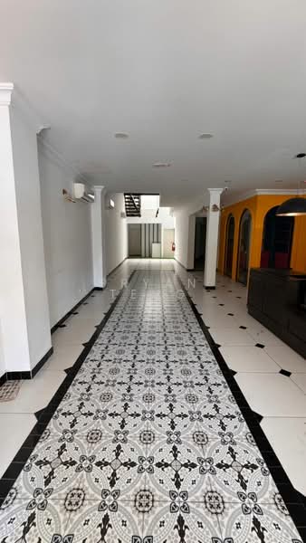 Shop for Rent in George Town (Penang) - Bryan Teng - Corridor - PropertyGuru.com.my