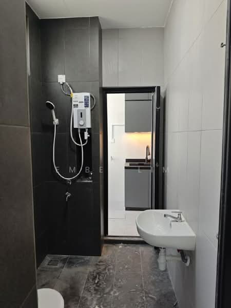 2-storey Terraced House for Rent in Taman Mount Austin (Tebrau) - Ember Lim - Bathroom - PropertyGuru.com.my