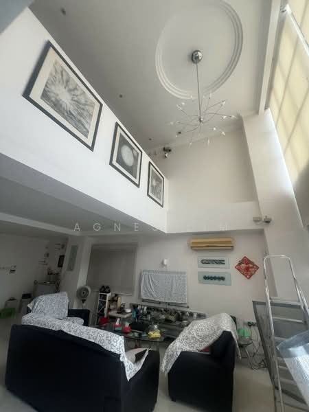 Kondominium untuk Dijual di Ridzuan Condominium - Agnes Lim - Living Room - PropertyGuru.com.my