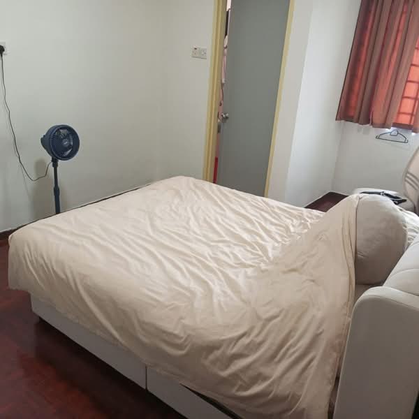 1.5-storey Terraced House for Sale in Taman Bukit Jaya (Ulu Tiram) - Jovel Lim - Bedroom - PropertyGuru.com.my