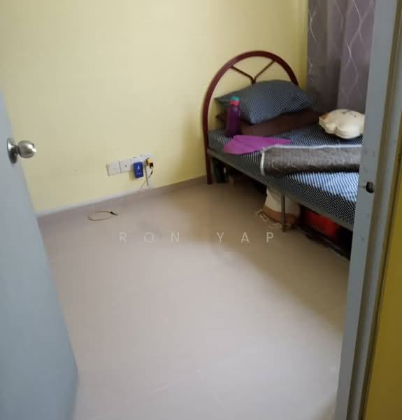Flat for Sale at Mutiara Magna - Ron Yap - Bedroom - PropertyGuru.com.my
