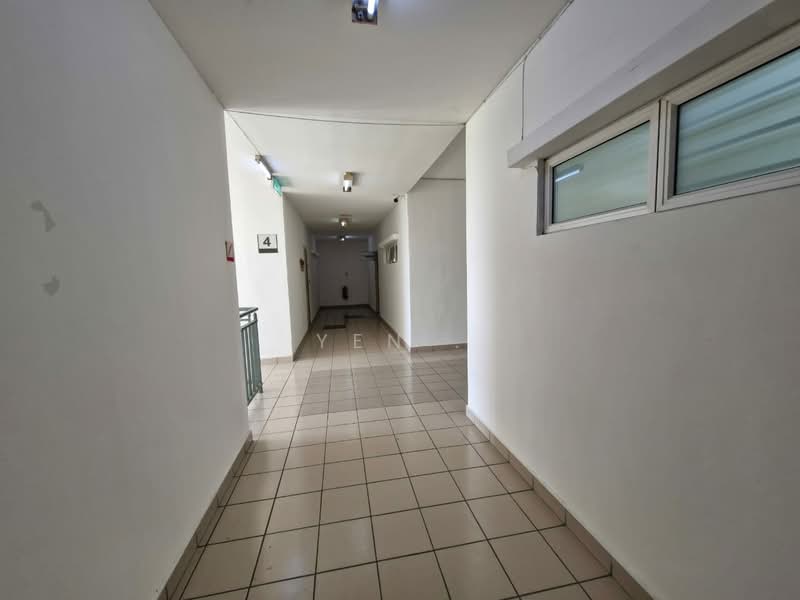 Pejabat untuk Disewa di Kota Damansara (Selangor) - Yen . - Corridor - PropertyGuru.com.my