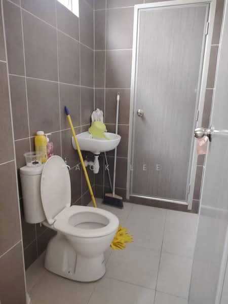Rumah Teres 2 Tingkat untuk Dijual di Seberang Perai (Penang) - Zack Lee - Bathroom - PropertyGuru.com.my