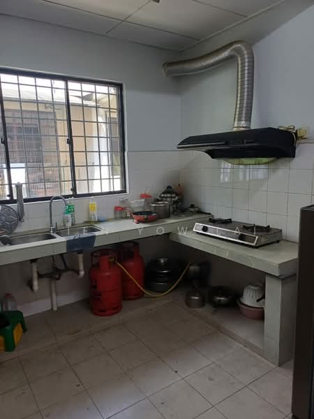 2-storey Terraced House for Sale in Petaling Jaya (Selangor) - Tien Yow Lai - Kitchen - PropertyGuru.com.my