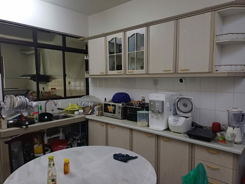 2-storey Terraced House for Sale in Petaling Jaya (Selangor) - Tien Yow Lai - Kitchen - PropertyGuru.com.my