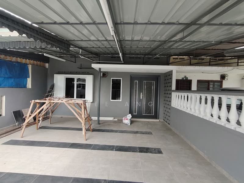 Rumah Teres 1 Tingkat untuk Dijual di Off Jalan Meru (Klang) - Bee Ang - Exterior - PropertyGuru.com.my