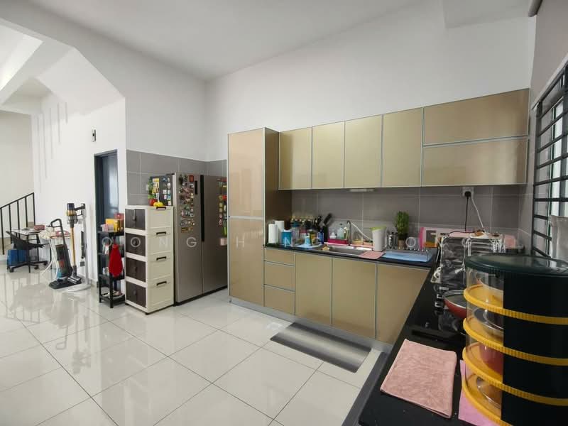 Rumah Teres 2 Tingkat untuk Dijual di Bandar Seri Alam (Masai) - Loong Hing Liong - Kitchen - PropertyGuru.com.my