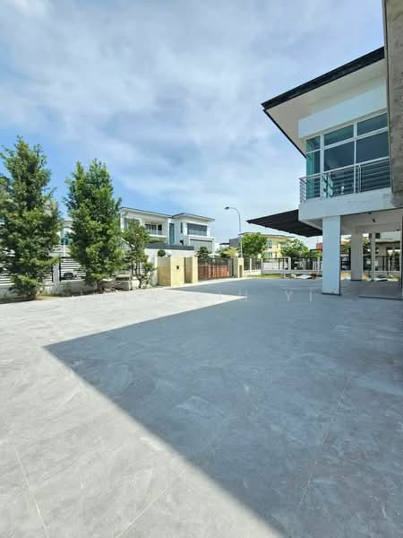 Bungalow for Sale in Iskandar Puteri (Nusajaya) (Johor) - Liew Lih Yi - Exterior - PropertyGuru.com.my