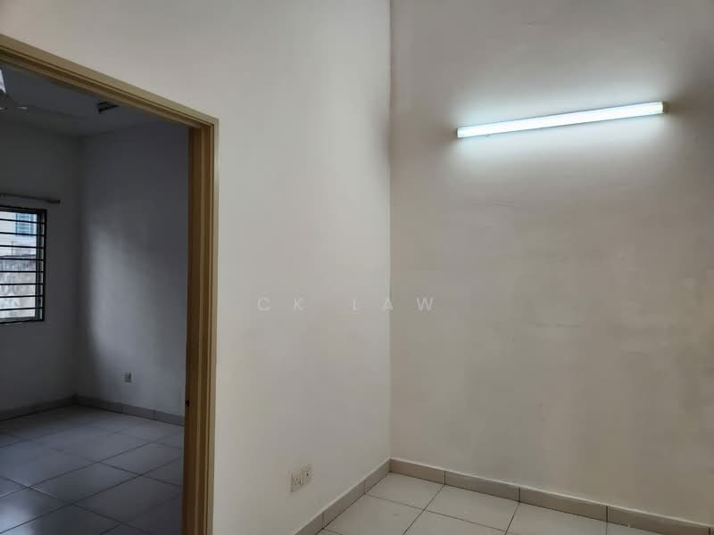 2-storey Terraced House for Rent in Taman Pelangi Semenyih 2 (Semenyih) - CK Law - Interior - PropertyGuru.com.my