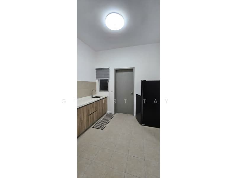 Condominium for Rent at Lakefront Residence - Gilbert Tay - Kitchen - PropertyGuru.com.my