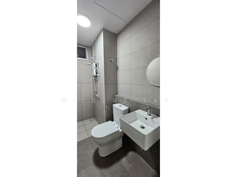 Condominium for Rent at Lakefront Residence - Gilbert Tay - Bathroom - PropertyGuru.com.my