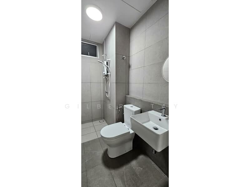 Condominium for Rent at Lakefront Residence - Gilbert Tay - Bathroom - PropertyGuru.com.my
