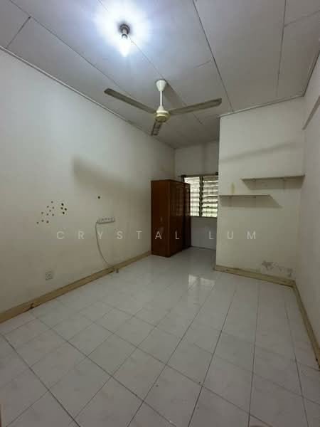 2.5-storey Terraced House for Rent in Taman Desa Karunmas (Balakong) - Crystal Lum - Interior - PropertyGuru.com.my