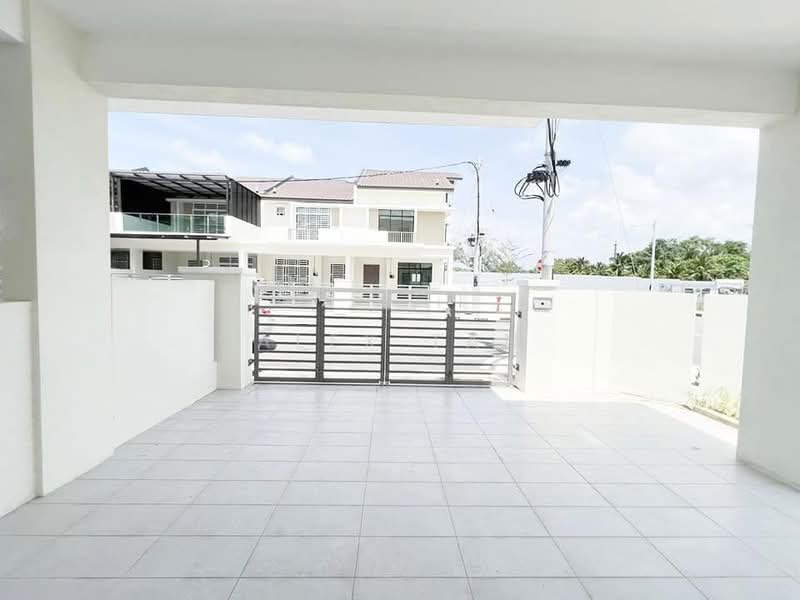 Rumah Teres 2 Tingkat untuk Dijual di Shah Alam (Selangor) - Alex Tan - Exterior - PropertyGuru.com.my