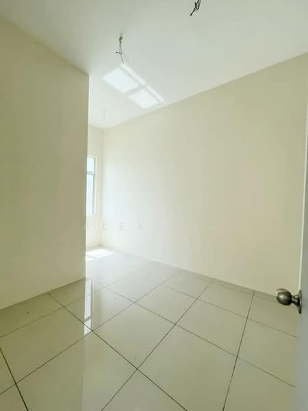 Rumah Teres 2 Tingkat untuk Dijual di Shah Alam (Selangor) - Alex Tan - Interior - PropertyGuru.com.my