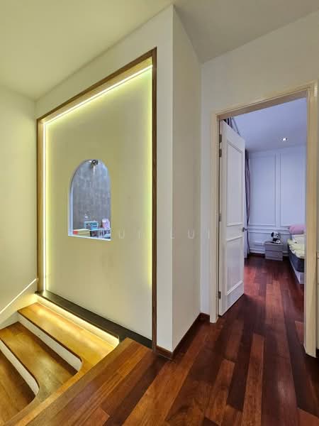 Rumah Kluster untuk Dijual di Taman Ekoflora (Johor Bahru) - Lui Lui - Corridor - PropertyGuru.com.my