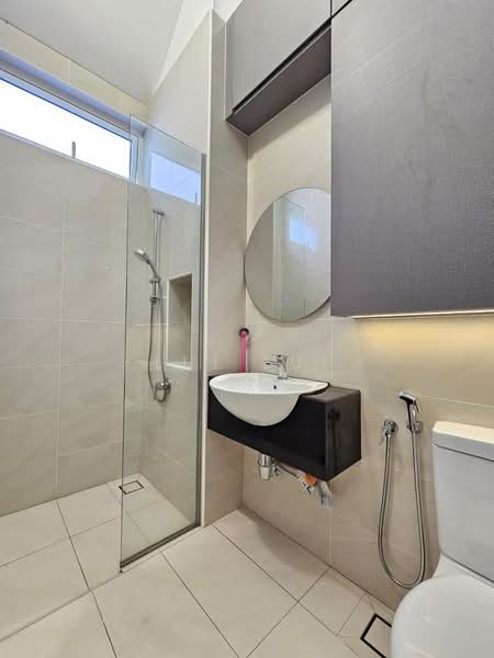 Rumah Kluster untuk Dijual di Taman Ekoflora (Johor Bahru) - Lui Lui - Bathroom - PropertyGuru.com.my