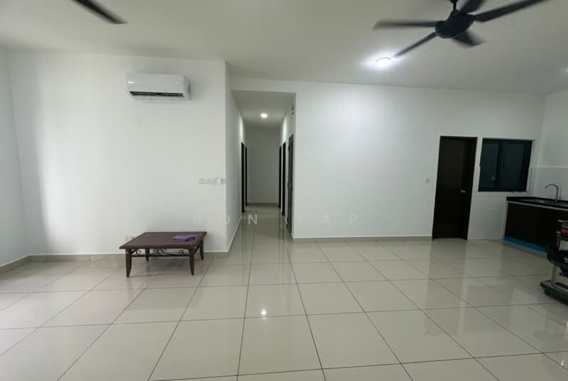 Kondominium untuk Disewa di The Henge - Ron Yap - Living Room - PropertyGuru.com.my