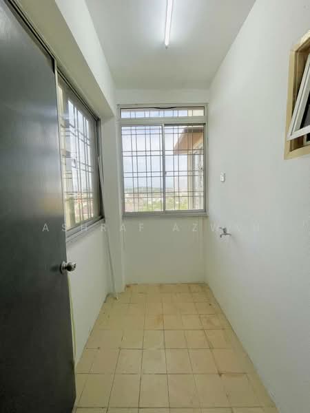 Apartment for Sale at Sri Lavender Apartment - Ashraf Azwan - Balcony - PropertyGuru.com.my