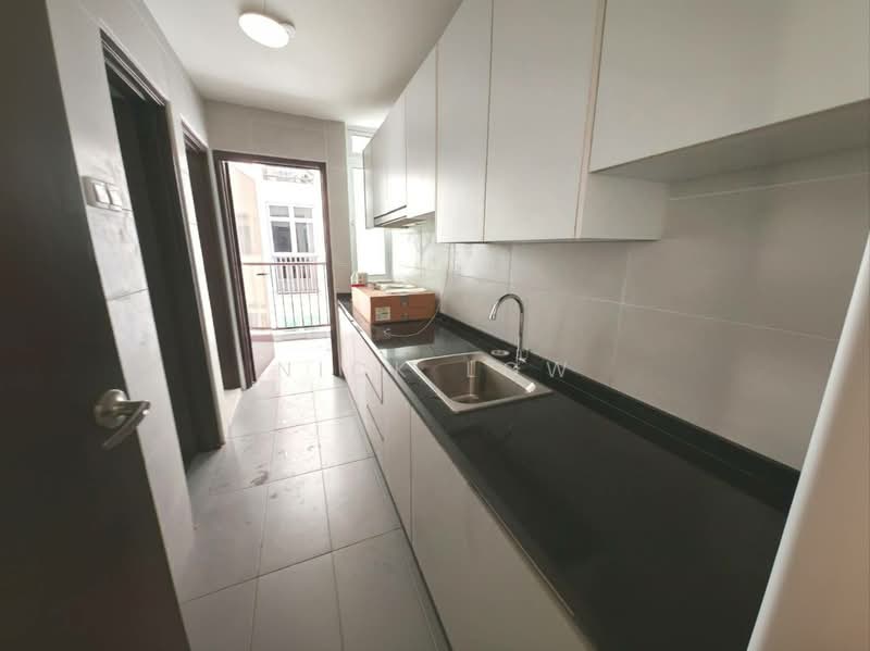 Servis Apartment untuk Disewa di KSL Residence @ Daya - Nick Low - Kitchen - PropertyGuru.com.my
