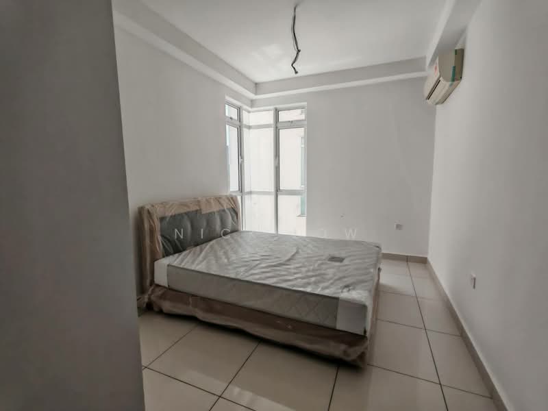 Servis Apartment untuk Disewa di KSL Residence @ Daya - Nick Low - Bedroom - PropertyGuru.com.my