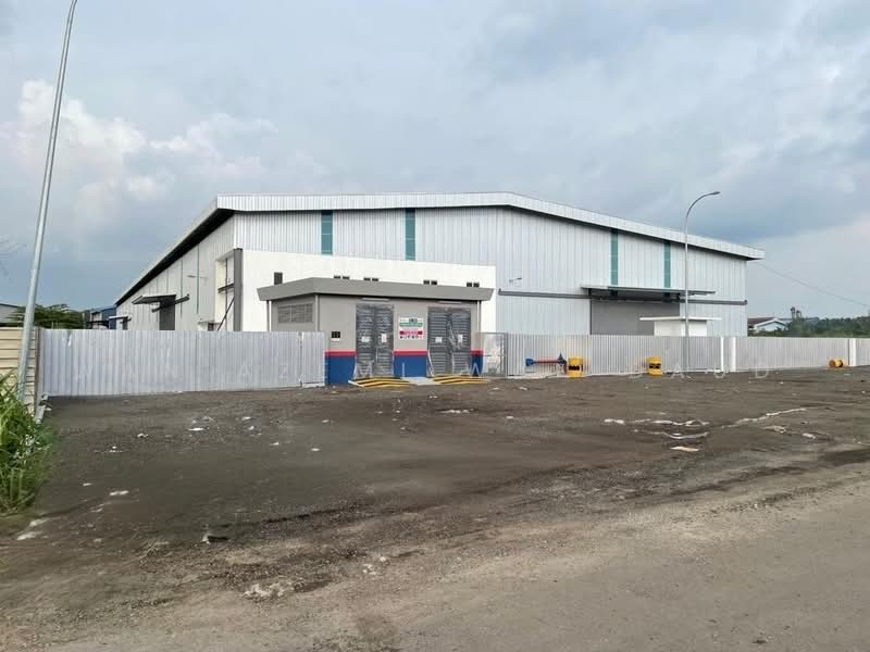 Kilang untuk Dijual di Klang (Selangor) - Wan Azemi Wan Daud - Exterior - PropertyGuru.com.my