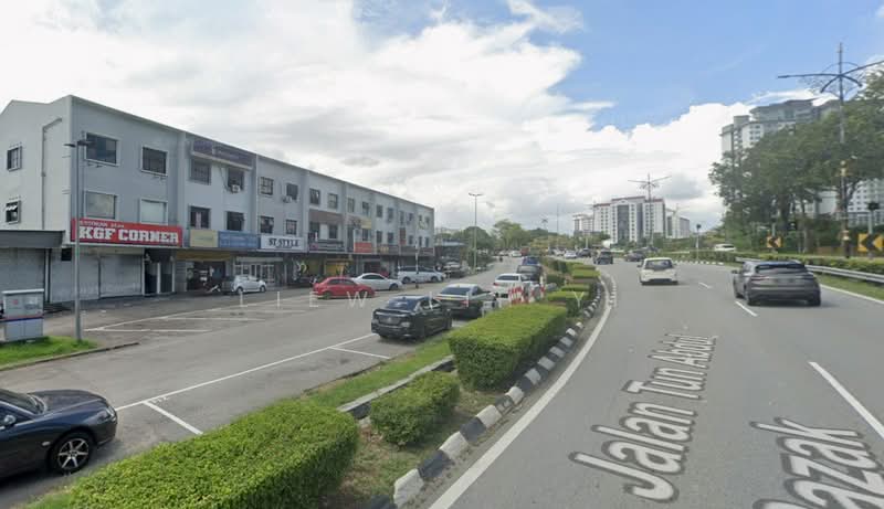 Shop / Office for Sale in Johor Bahru (Johor) - Liew Lih Yi - Exterior - PropertyGuru.com.my