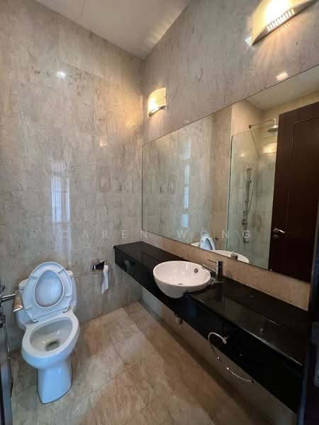 Bungalow House untuk Disewa di Mont Kiara (Kuala Lumpur) - Caren Wong - Bathroom - PropertyGuru.com.my