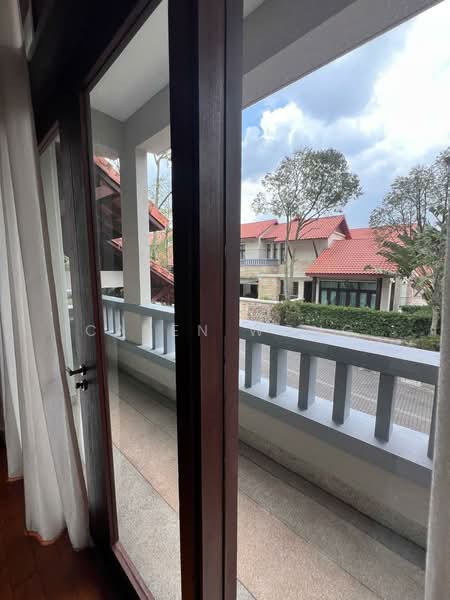 Bungalow House untuk Disewa di Mont Kiara (Kuala Lumpur) - Caren Wong - Balcony - PropertyGuru.com.my