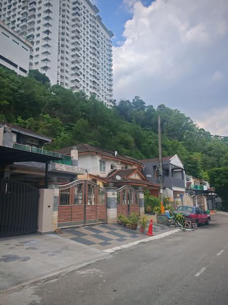 2-storey Terraced House for Sale in Cheras (Kuala Lumpur) - Janice Yap - Exterior - PropertyGuru.com.my