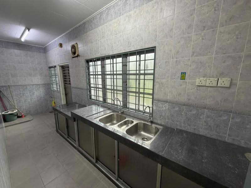 2-storey Terraced House for Sale in Taman Gadong Perdana (Bertam) - Tim Piong - Kitchen - PropertyGuru.com.my