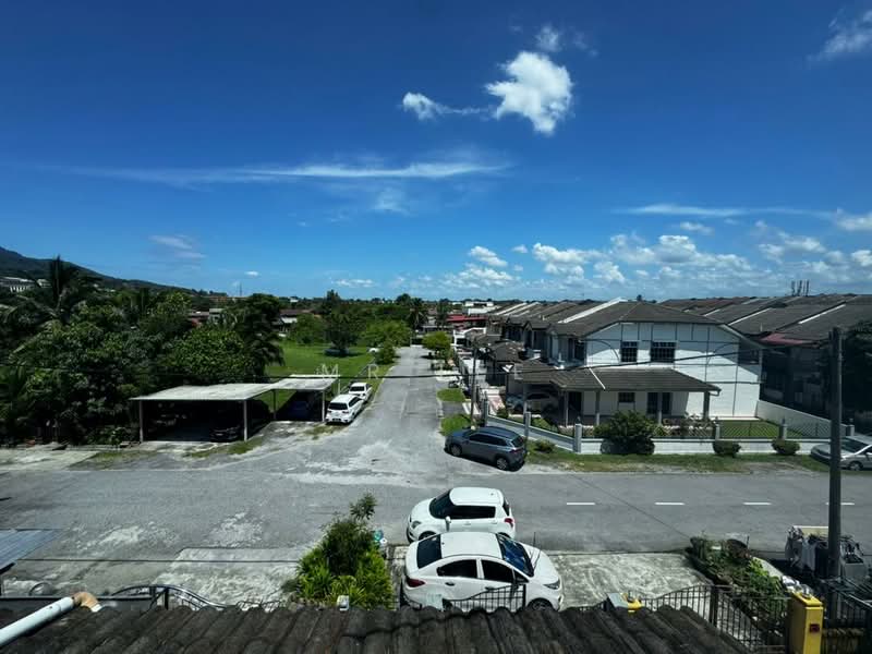 2.5-storey Terraced House for Sale in Bandar Baru Kampar (Kampar) - Mr Lee - Exterior - PropertyGuru.com.my