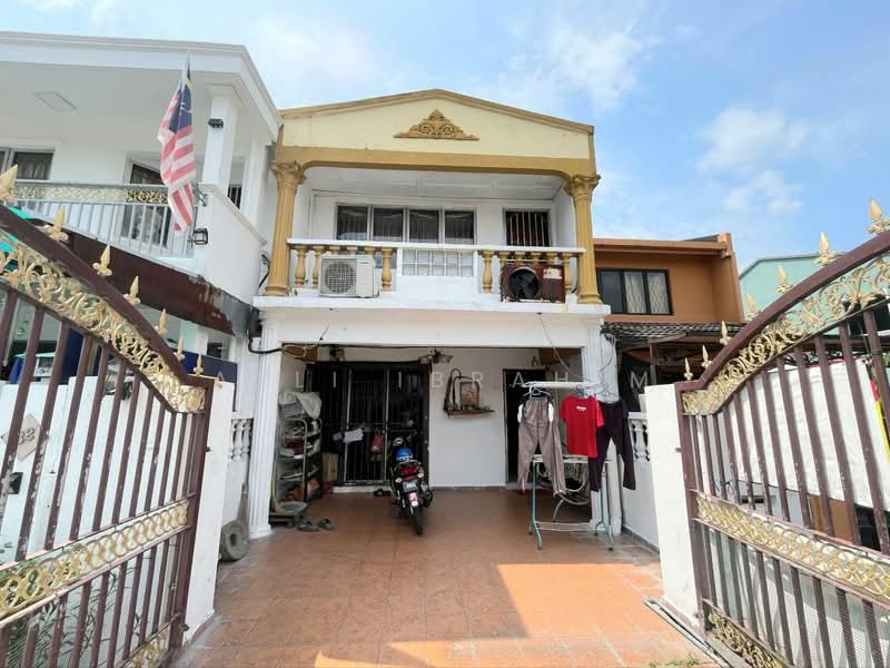 Rumah Teres 2 Tingkat untuk Dijual di Taman Serdang Raya (Seri Kembangan) - Azli Ibrahim - Exterior - PropertyGuru.com.my